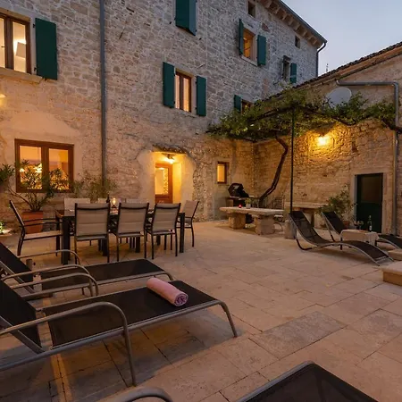 Heritage House San Vincenti 别墅 Svetvinčenat